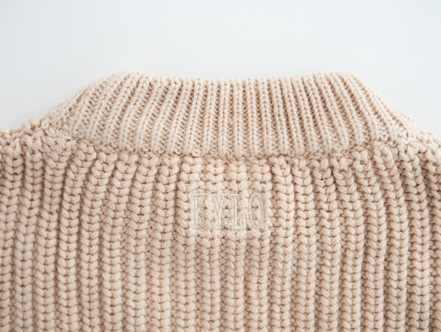 Latte - Kylo Knit Play Set